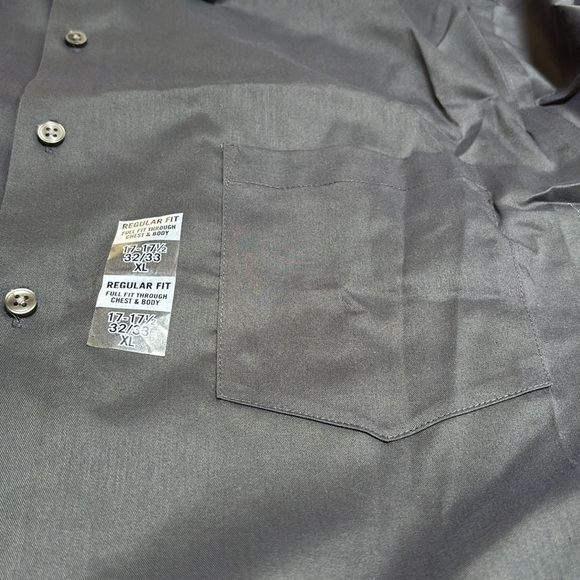 Van Heusen Dress Shirt Regular Fit Ultra Wrinkle Free Flex Collar Stretch, XL - Picture 4 of 6